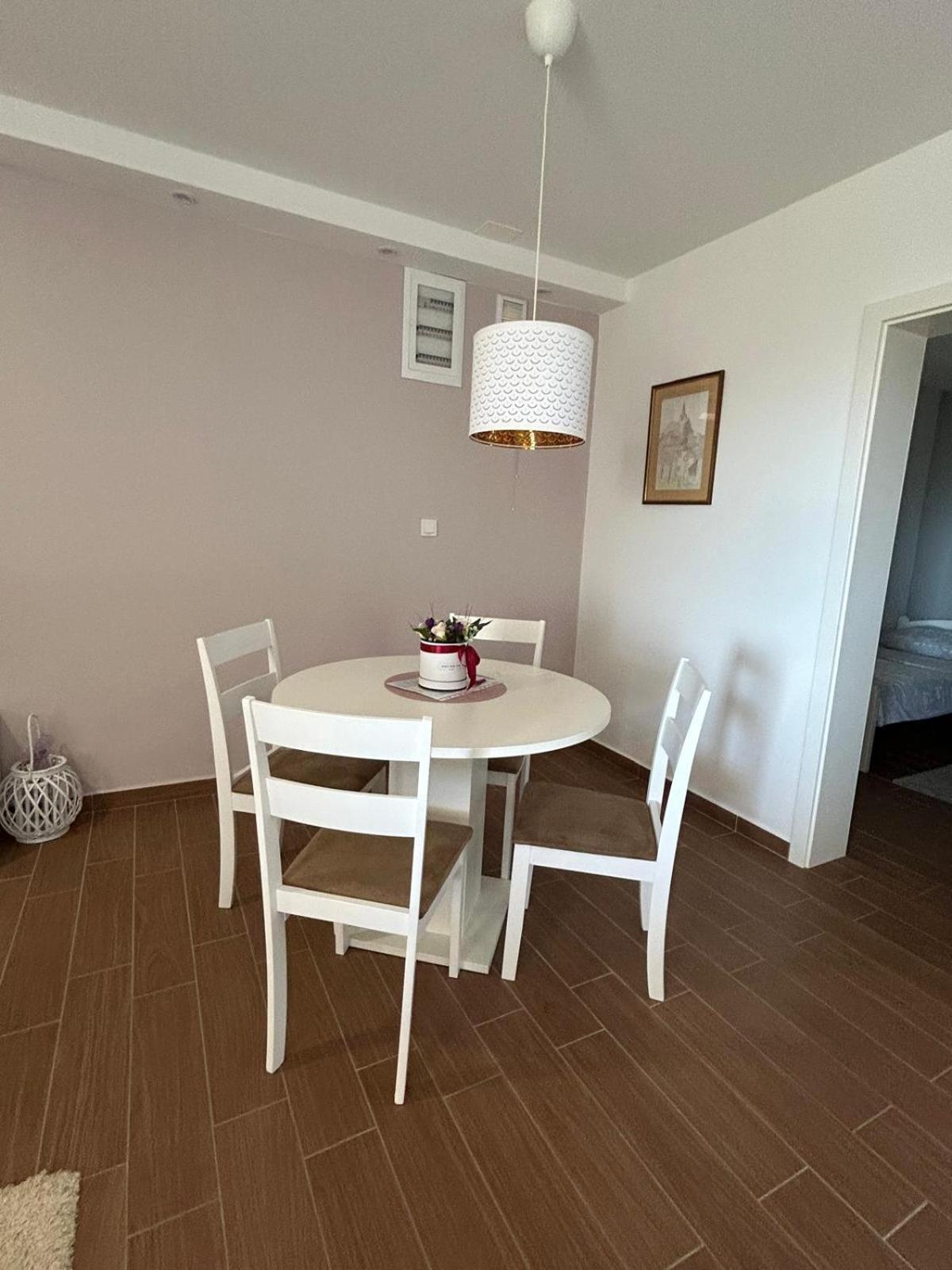 Apartman Lorna Turanj Exterior photo