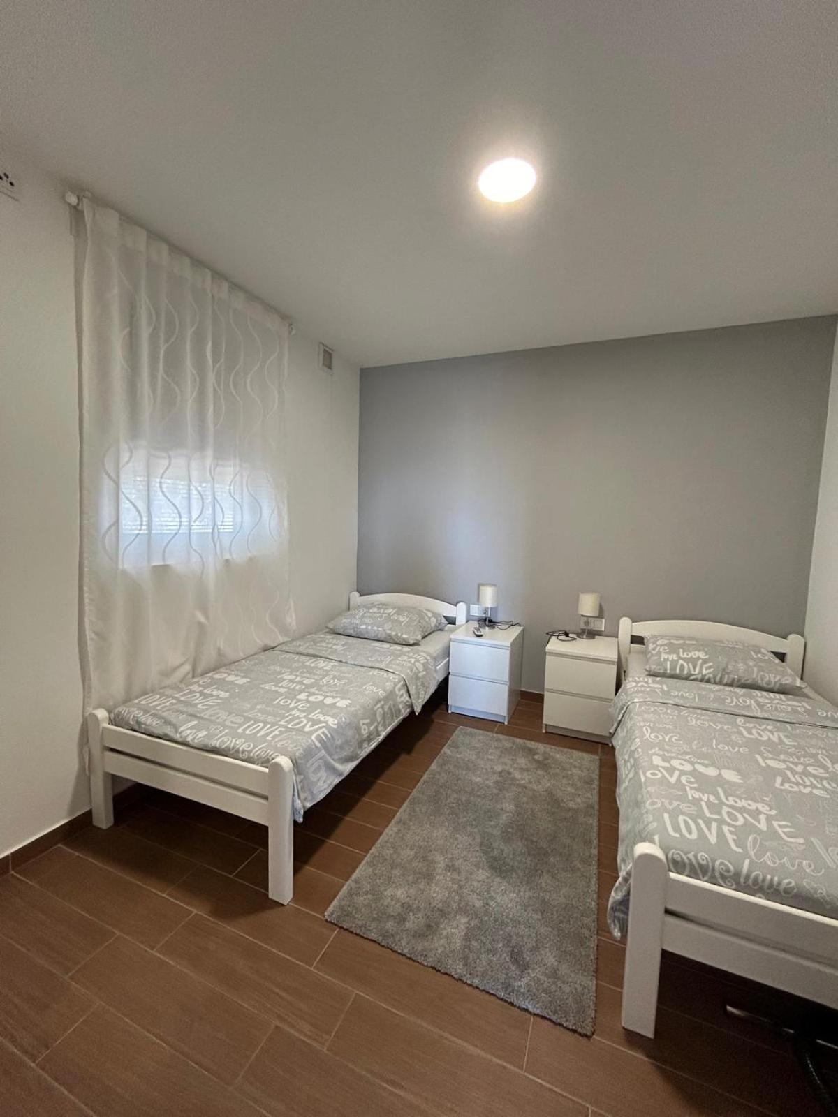 Apartman Lorna Turanj Exterior photo
