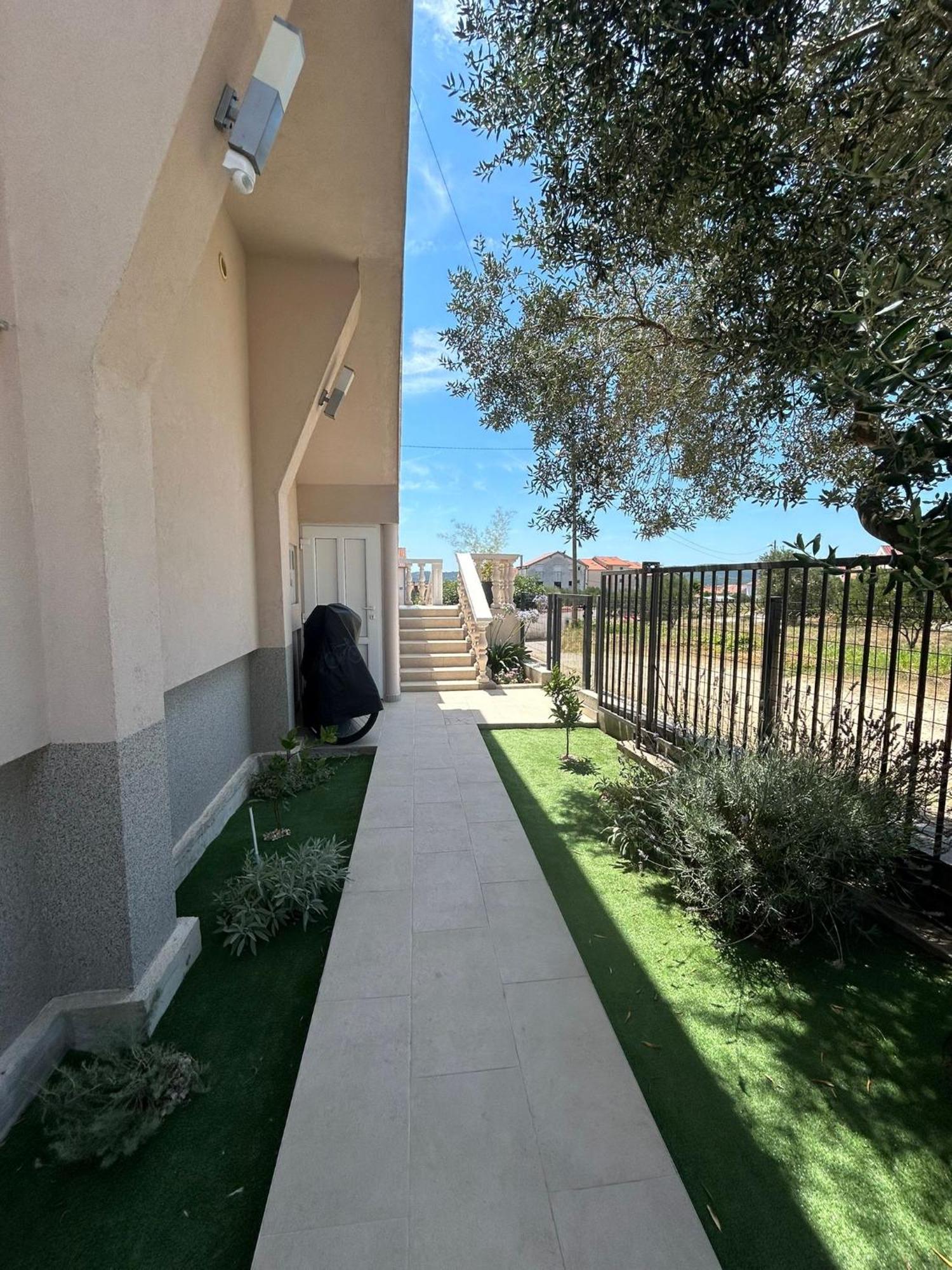 Apartman Lorna Turanj Exterior photo